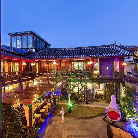 Lijiang Yuntian Palace Hotel Exterior photo