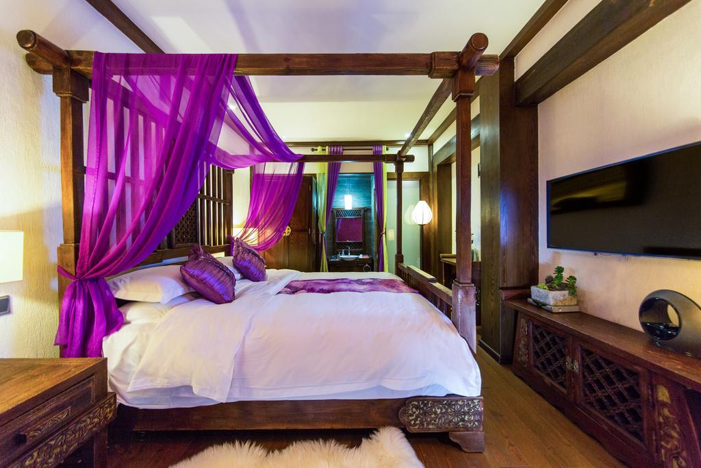 Lijiang Yuntian Palace Hotel Room photo
