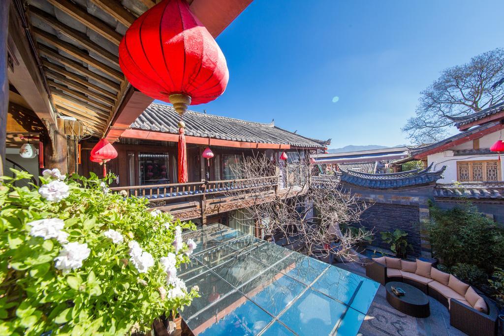 Lijiang Yuntian Palace Hotel Exterior photo
