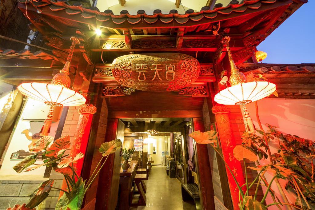 Lijiang Yuntian Palace Hotel Exterior photo